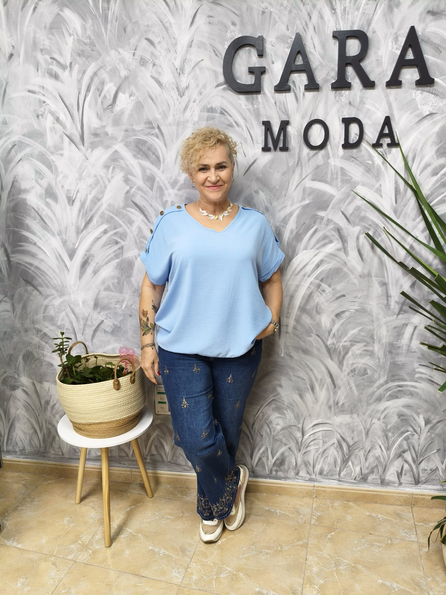 Camiseta OFELIA - GARA