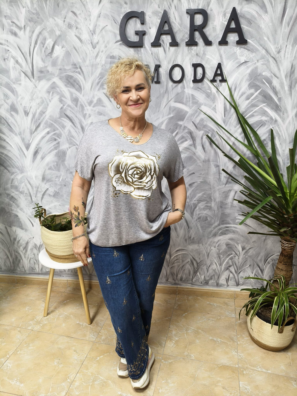 Camiseta OLI - GARA